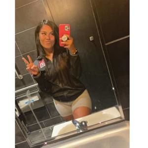 Meet your Posher, Fatima